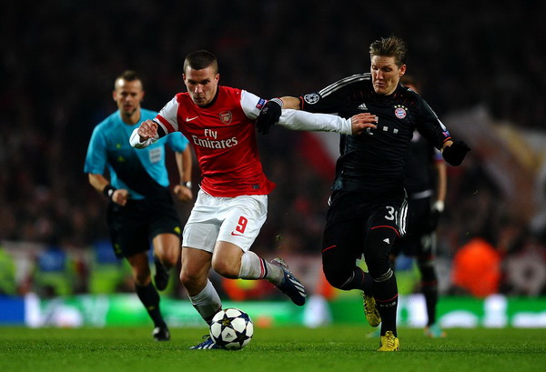 启信驾校品牌LOGO设计案例